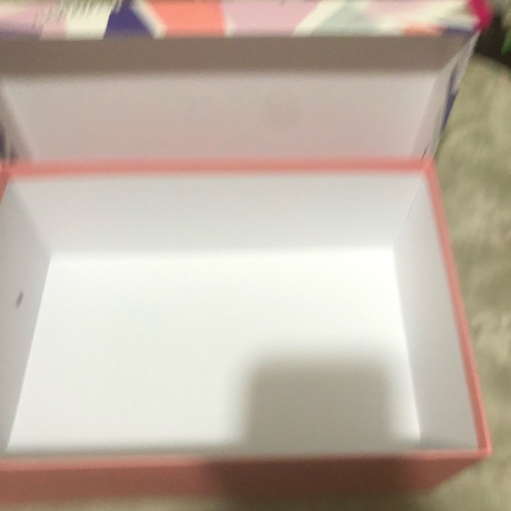 Multicolor storage box - Picture 4 of 7